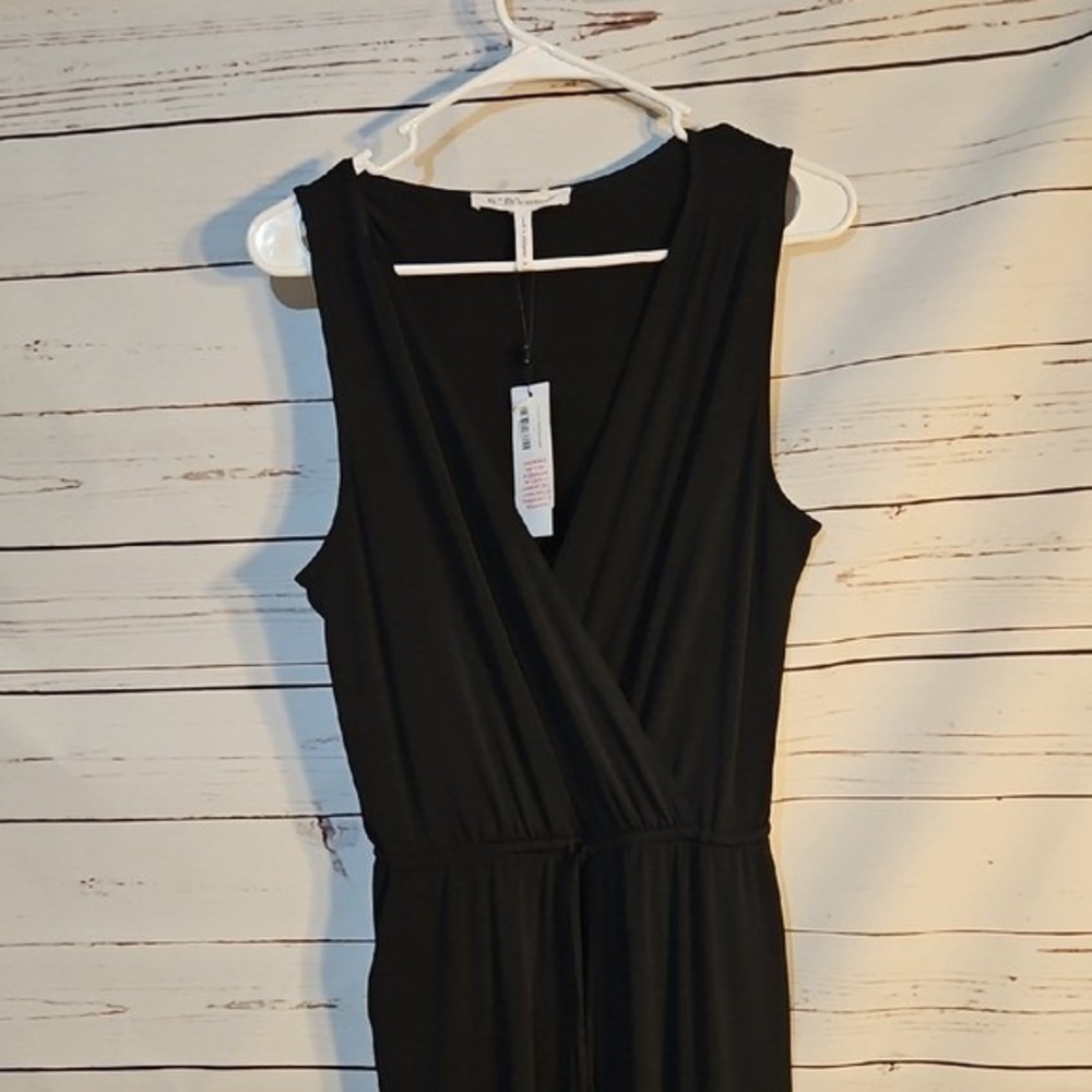 BCBGMAXAZRIA Black Sleeveless Wide Leg Jumpsuit Surplice‎ V-Neck Romper ,M